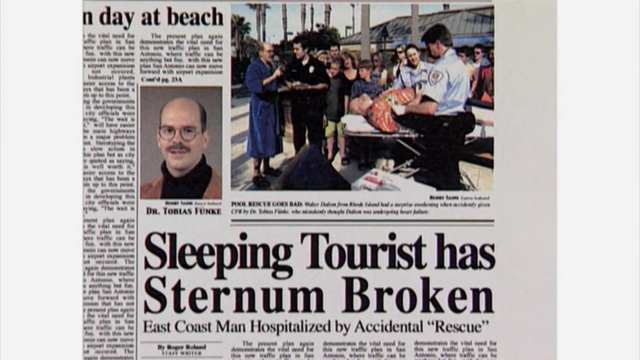 File:1x01 Tobias newspaper.png