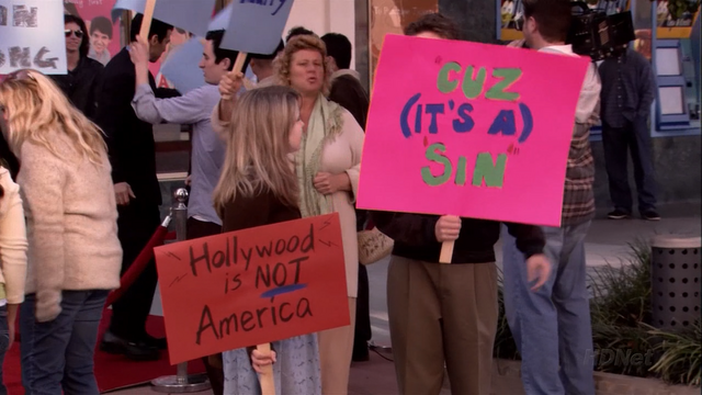 File:2x18 Righteous Brothers (52).png