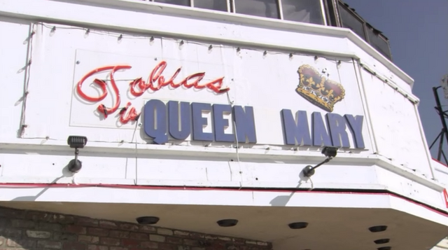 File:Tobias is Queen Mary.png