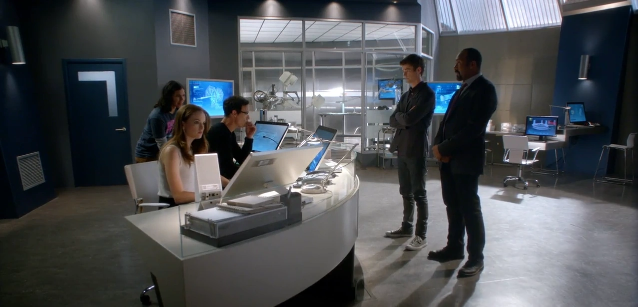 ФайлS.T.A.R.Labs interior 7.png Arrowverse Wiki Fandom powered by Wikia