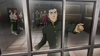 Mako alarmed