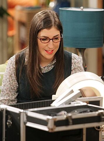 File:TBBT 6x03 Amy.jpg