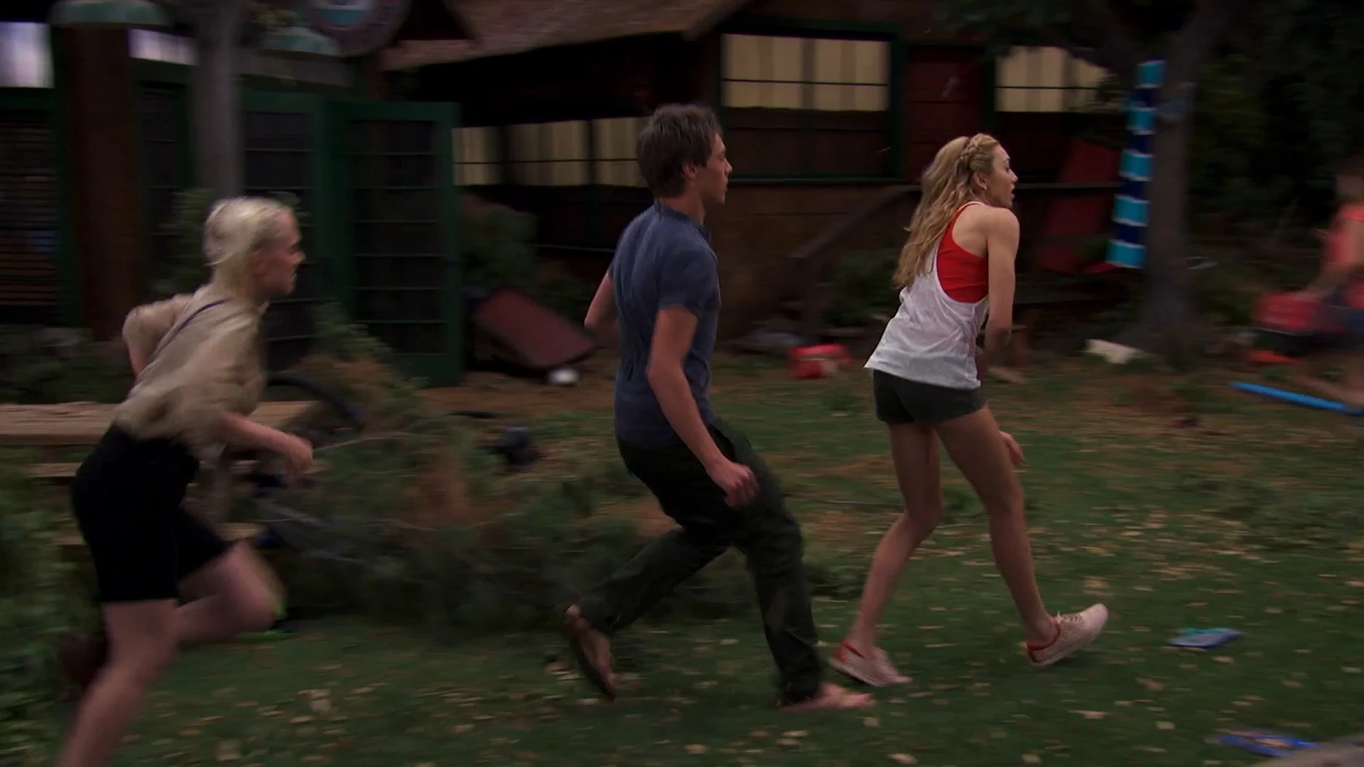 Image Emma and Xander Smells Like Camp Spirit4.jpg Bunk'd Wiki