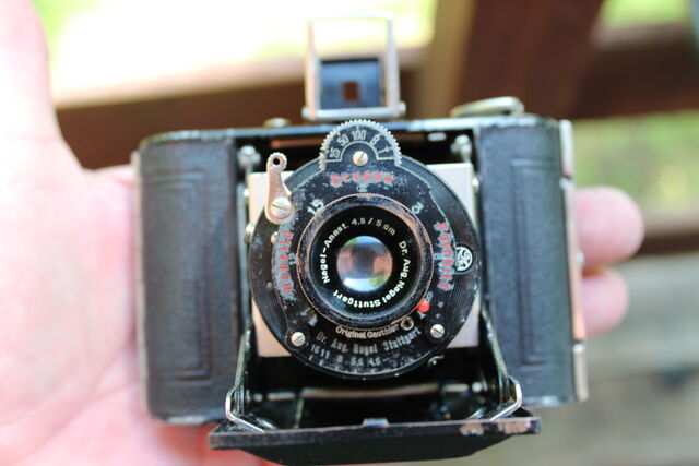 File:German cameras 067.jpg