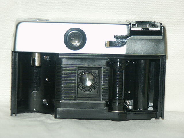 File:Parat I innen.jpg