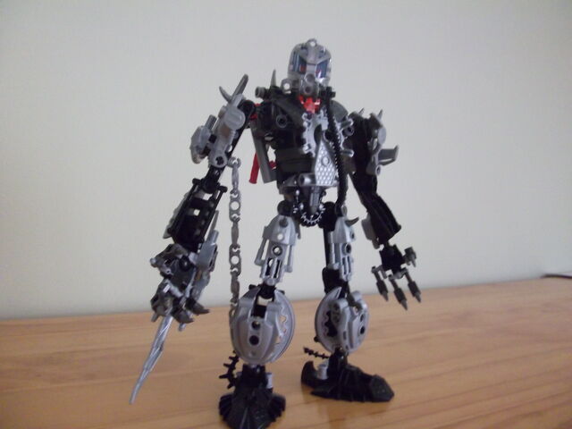 File:Sentinel red eye 002.jpg