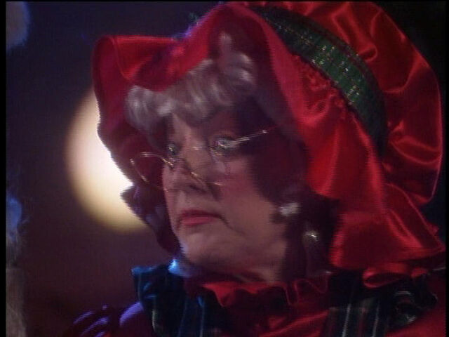 File:Mrs.Claus-BarbaraLogan.jpg