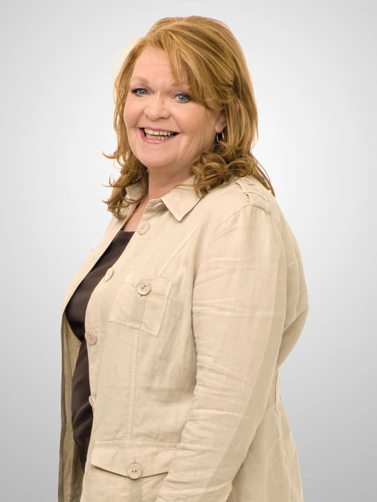 Emma Leroy Corner Gas Wiki Fandom powered by Wikia