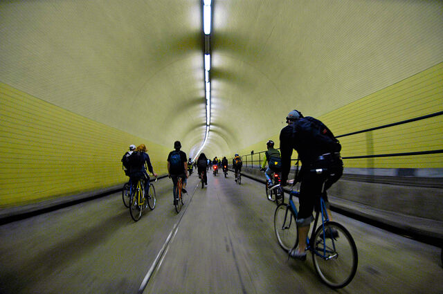 File:Criticalmass-sf-broadway-tunnel.jpg