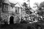 Oldhouse1991