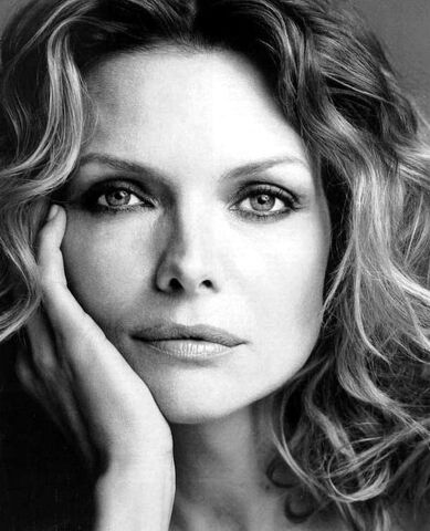 File:Michelle pfeiffer.jpg