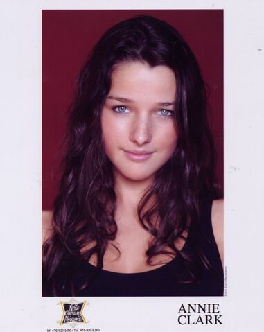 File:Annie clark headshot picture.jpg