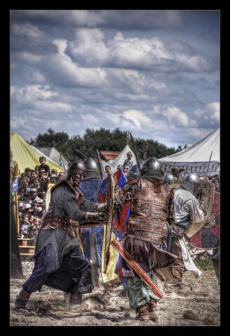 Datei:Ritterturnier Buch HDR.jpg