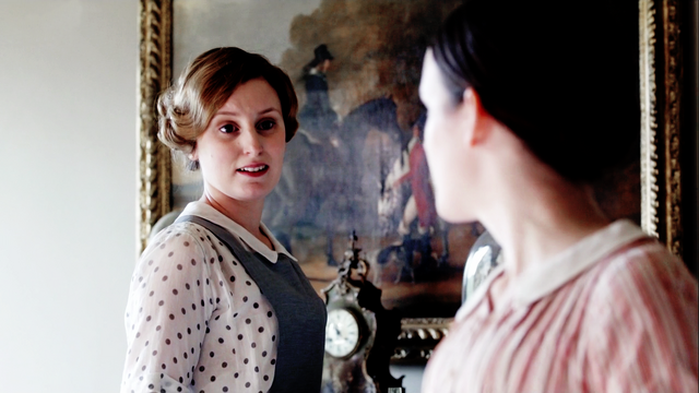 File:Downtonabbey2x05 001400.png