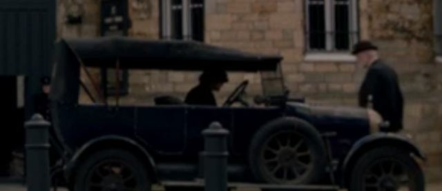 File:Unknown2S3E1.png