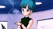 Bulma fumando