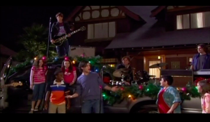 Image - Merry-christmas-drake-and-josh-11.jpg | Drake and Josh Wiki | Fandom powered by Wikia