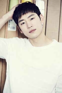 Lee Je Hoon21.jpg