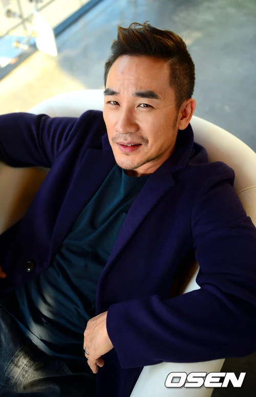 Uhm Tae Woong | Wiki Drama | FANDOM powered by Wikia