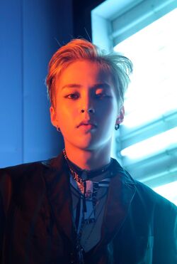 XIUMIN.jpg