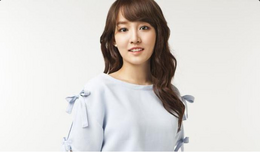 Younha perfil.png
