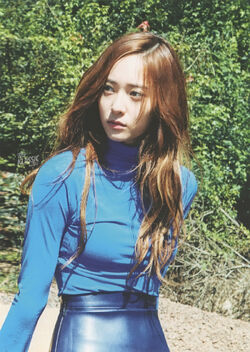 Krystal9.jpg