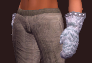 Fearless Pathfinder's Chain Gloves (Equipped)