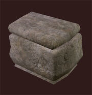 Krulkiel-stone-closed-stone-chest