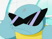 EP270 Squirtle colocándose las gafas de sol.png