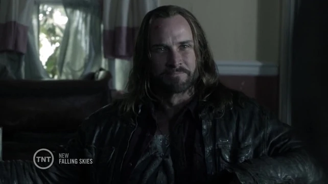 http://vignette2.wikia.nocookie.net/fallingskies/images/e/e6/S04e04_266.jpg/revision/latest?cb=20150405130357