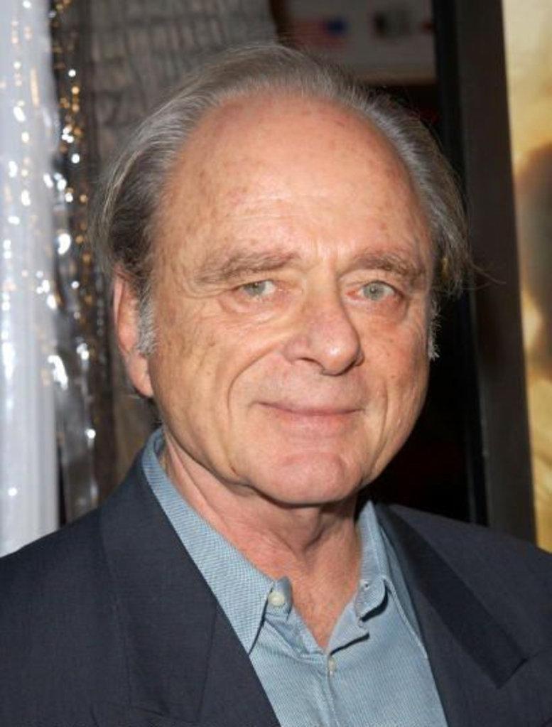 Harris Yulin Harris Yulin