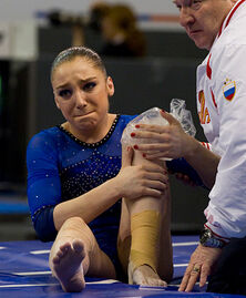 Aliya mustafina knee injury