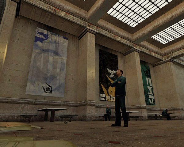File:Trainstation hall 2.jpg