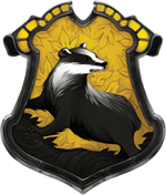 http://vignette2.wikia.nocookie.net/harrypotter/images/c/c9/Hufflepuff.png/revision/latest/scale-to-width-down/150?cb=20150807113309&amp;path-prefix=ru&amp;format=webp