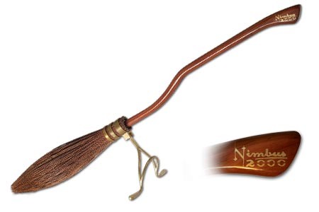 Buy a Nimbus, a Nimbus 2000, a Nimbus 2001 or an eclair de feu to play  quidditch in Poudlard shop ! – Poudlard Business School