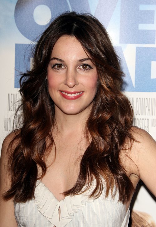 lindsay sloane how i met your mother wiki fandom a christmas duel