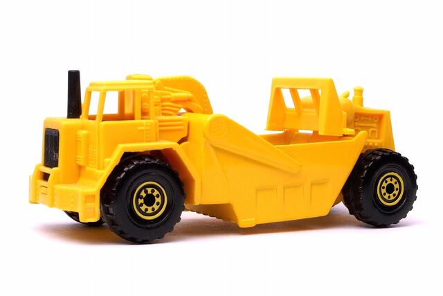 File:CAT Earth Mover - 3189df.jpg