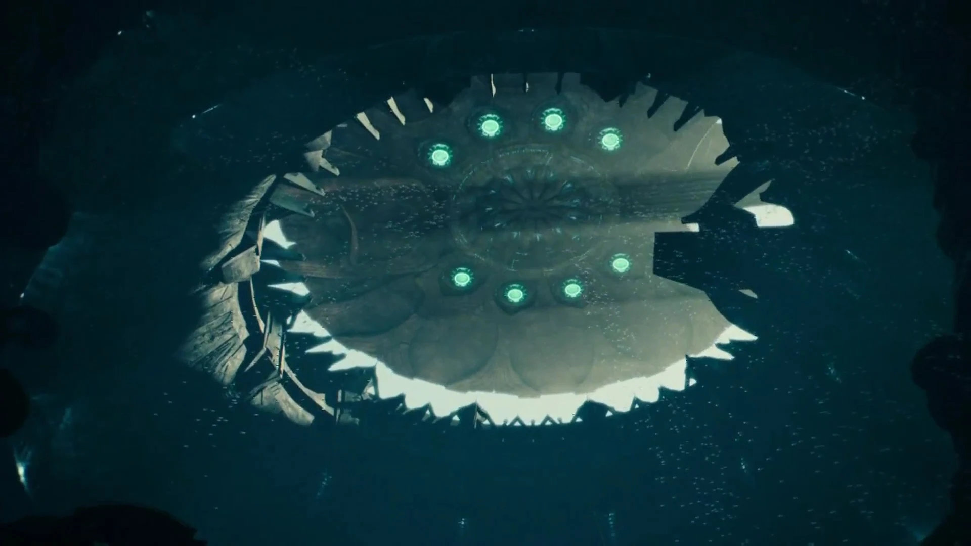 Image The Queen Pod detach from Harvester 01.jpg Independence Day