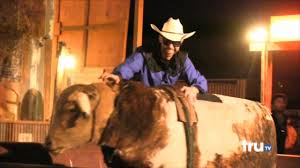 Mechanical bull