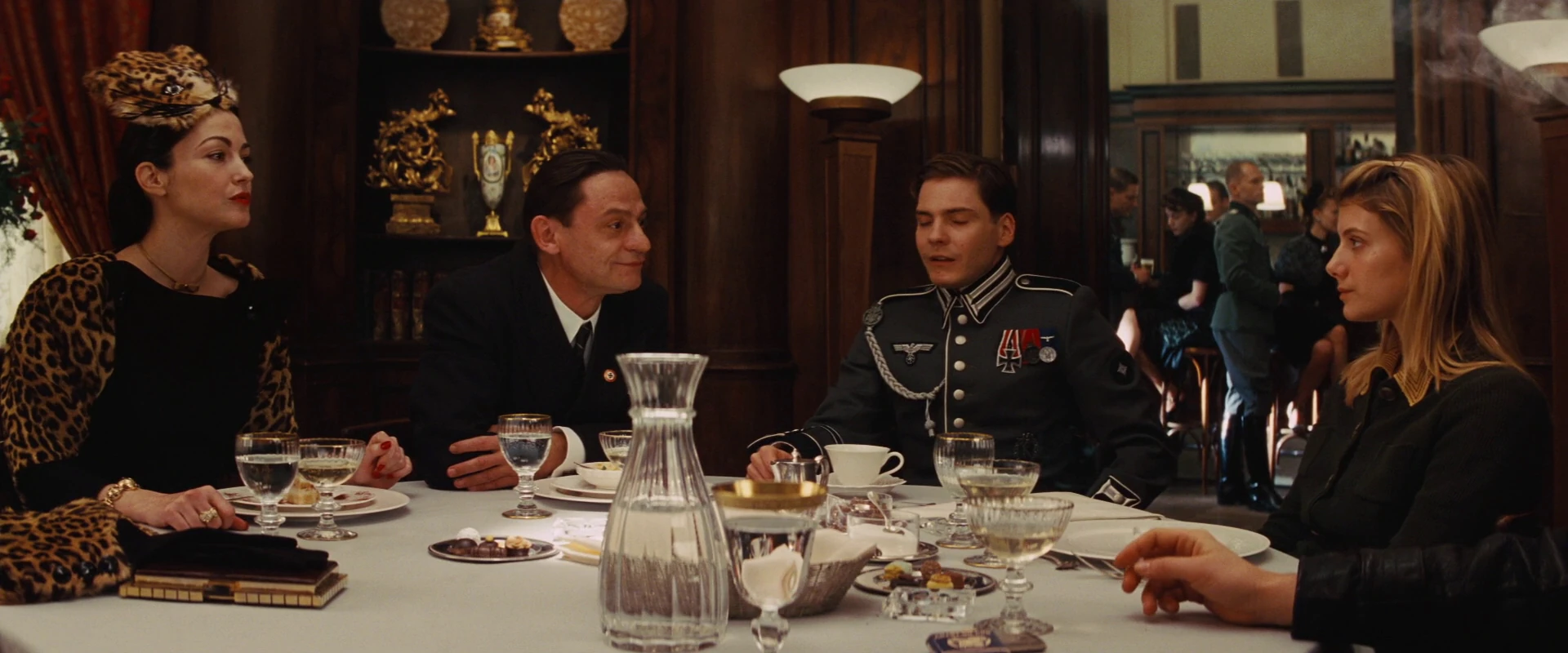 Chez Maurice Inglourious Basterds Wiki FANDOM powered by Wikia