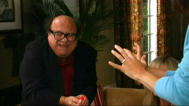 File:Sunny devito 03.jpg