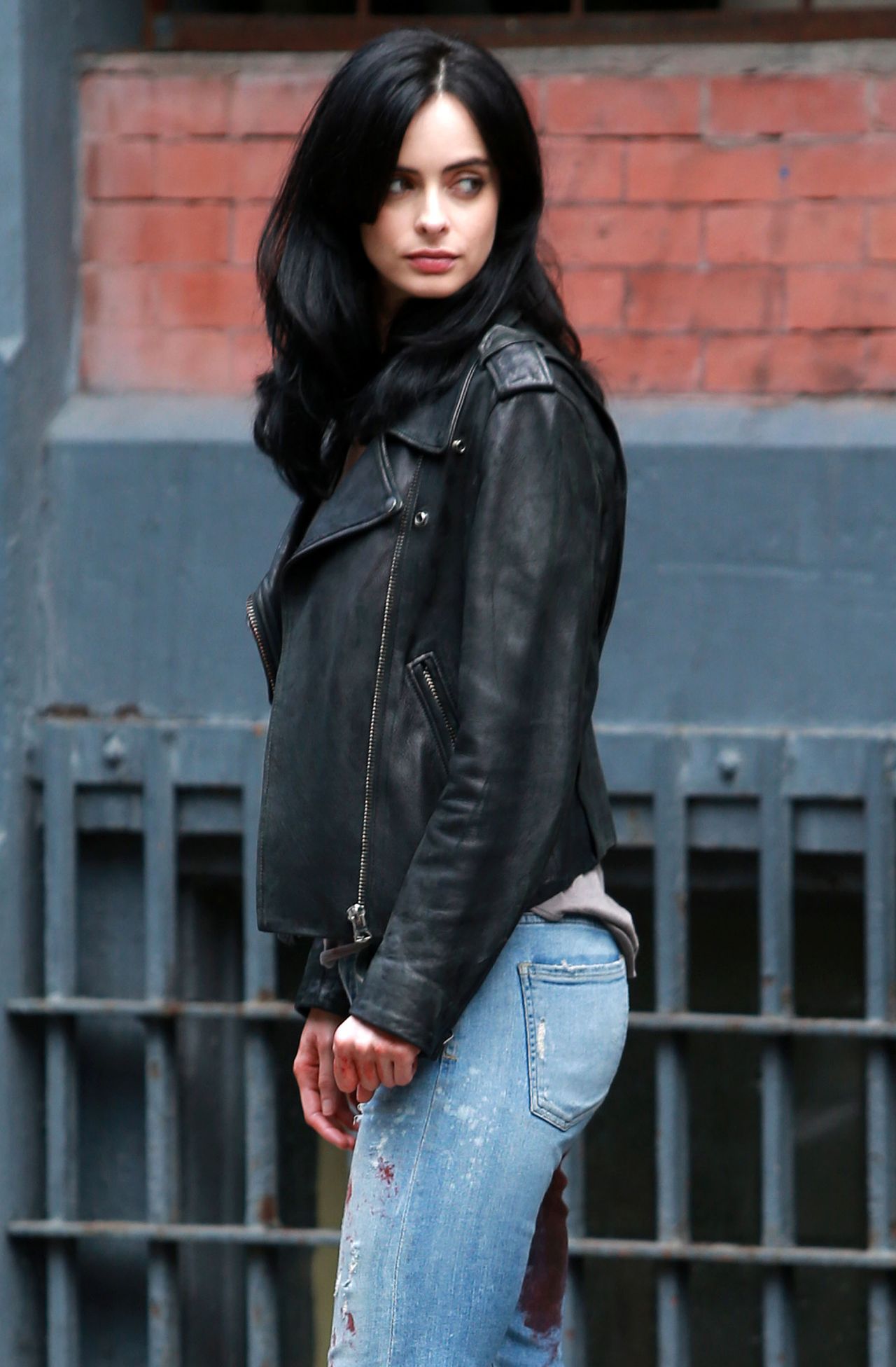 Jessica Jones Star On Nude Scenes: Krysten Ritter'S Advice - r4t1lp7