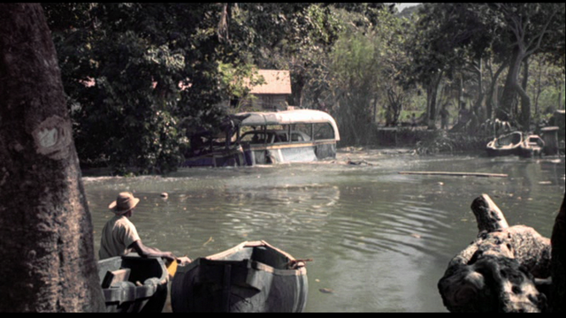 File:Vlcsnap-2009-11-30-19h43m29s80.png