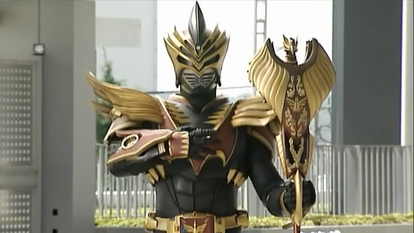 Kamen Rider Odin http://vignette2.wikia.nocookie.net/kamenrider/images/7/72/Kamen_Rider_Odin_with_Gold_Visor.jpg/revision/latest?cb=20160129162743