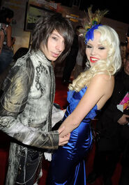Is kerli dating vespertine