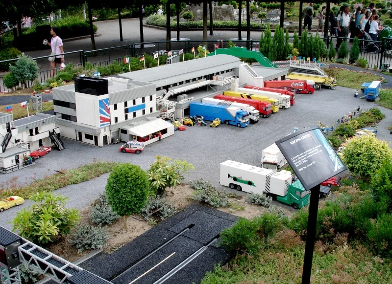 Image - Lego Racing Circuit.jpg | Brickipedia | Fandom powered by Wikia