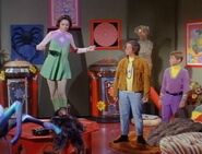 lost in space the promised planet