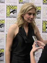 450px-Elizabeth Mitchell.jpg