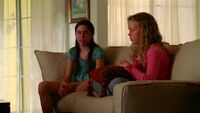 S5-finale-young-Juliet-Rachel.jpg