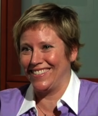 Elizabeth Sarnoff net worth